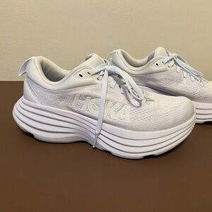 HOKA Bondi 8